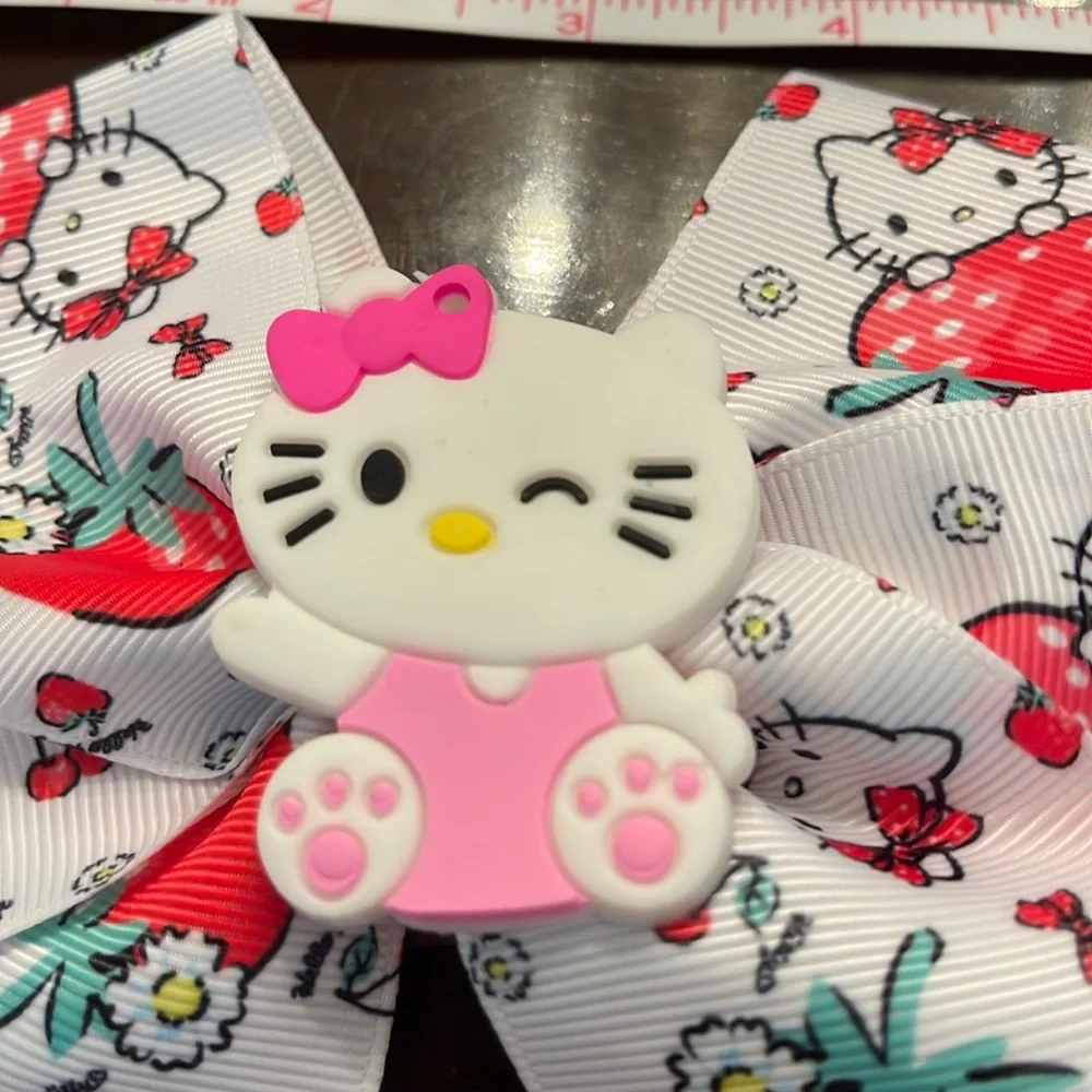 Hello Kitty Pink Patterned Hair Bow